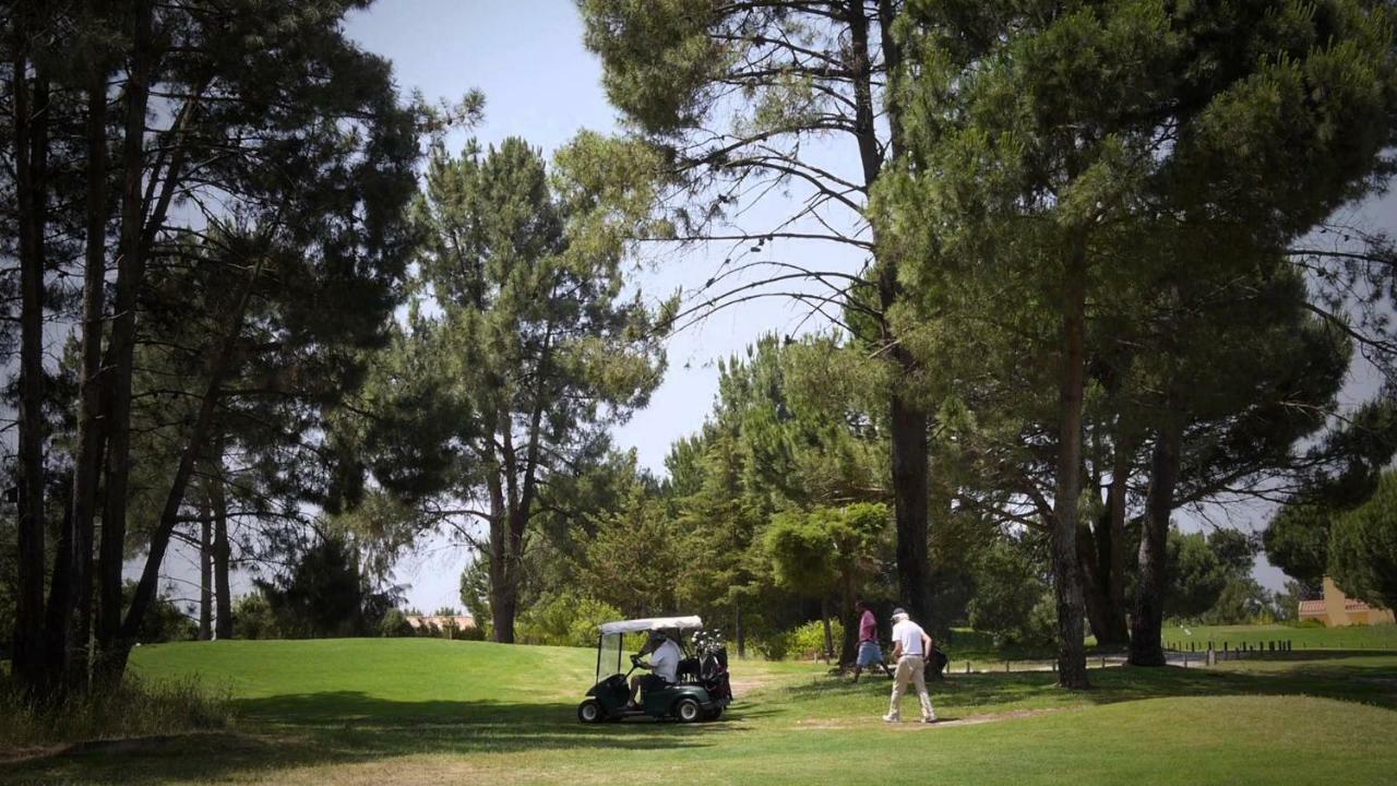 Sea Breeze Golf & Beach Villa Шарнека Экстерьер фото