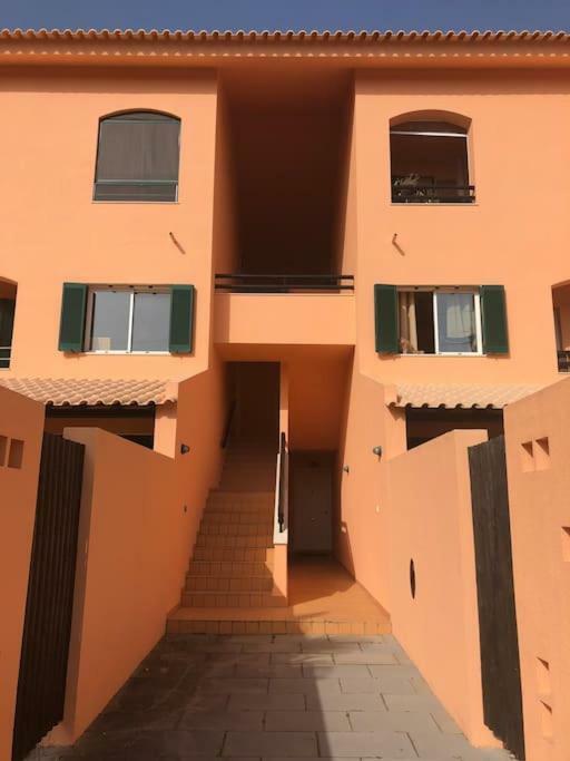 Sea Breeze Golf & Beach Villa Шарнека Экстерьер фото